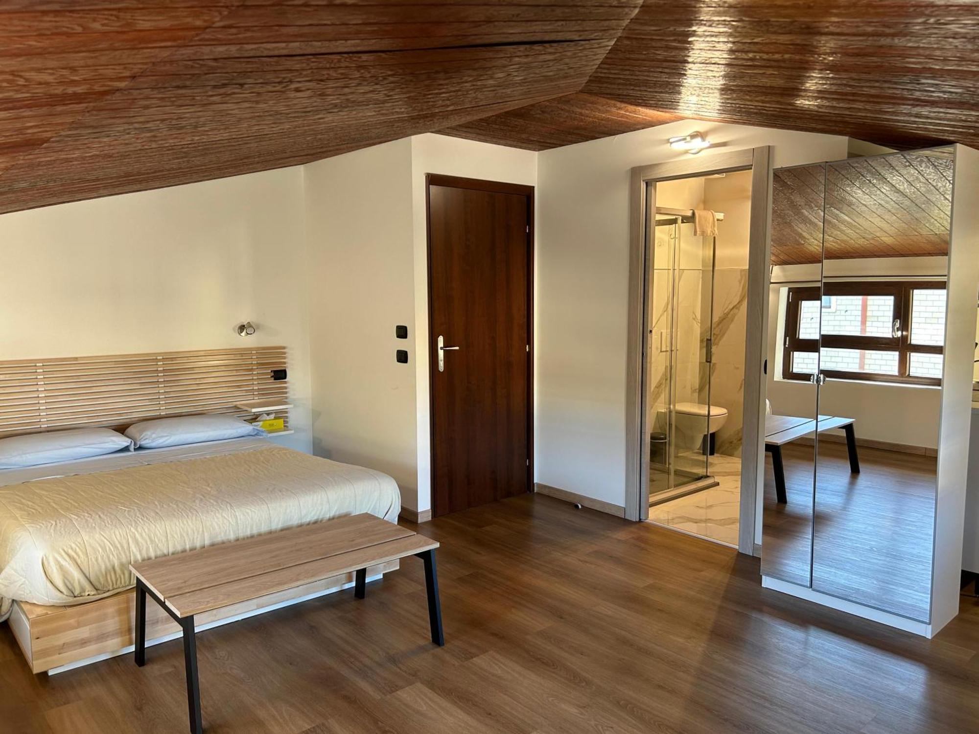 B&B Southitaly Busto Arsizio Exterior foto