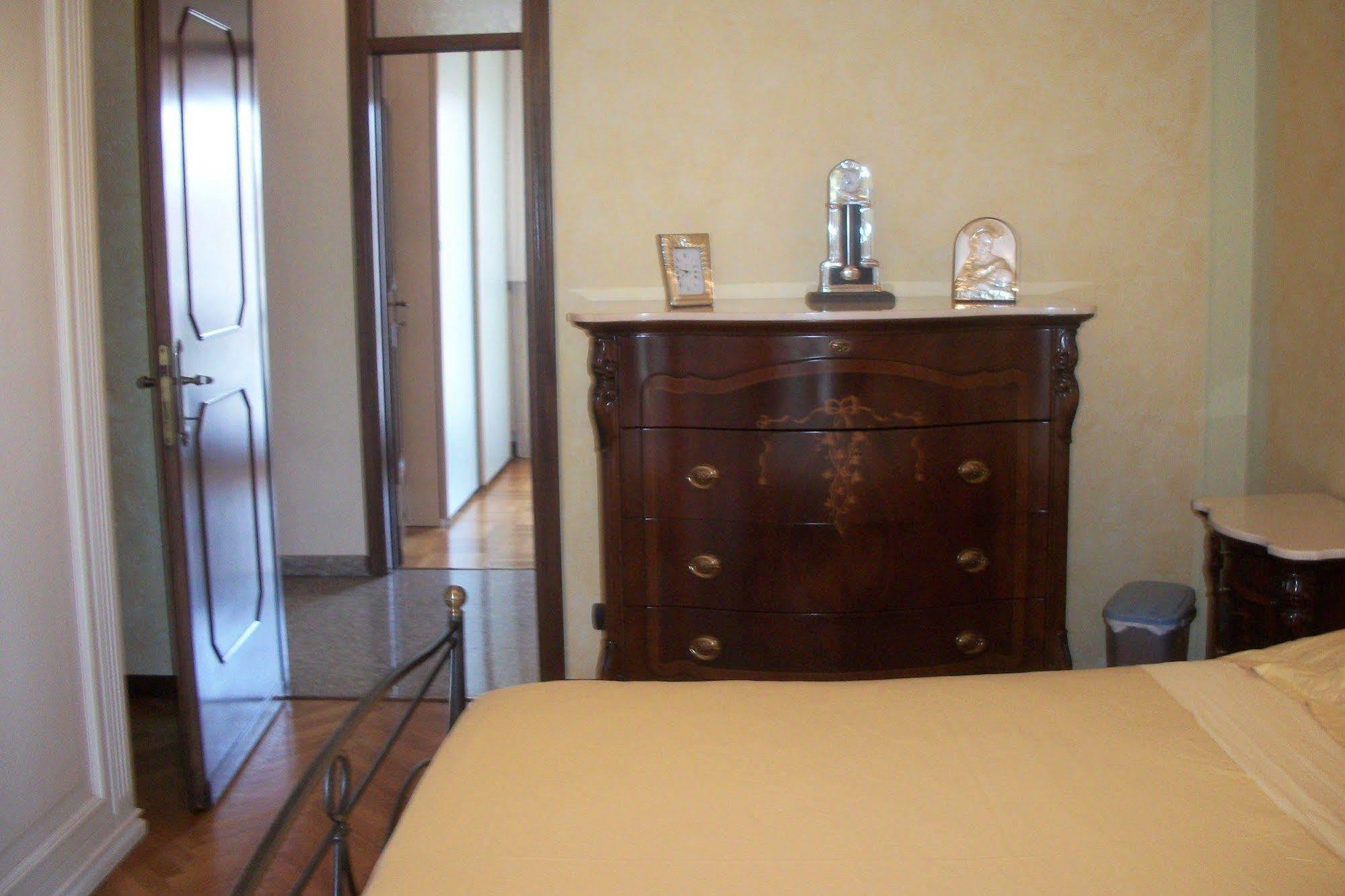 B&B Southitaly Busto Arsizio Exterior foto