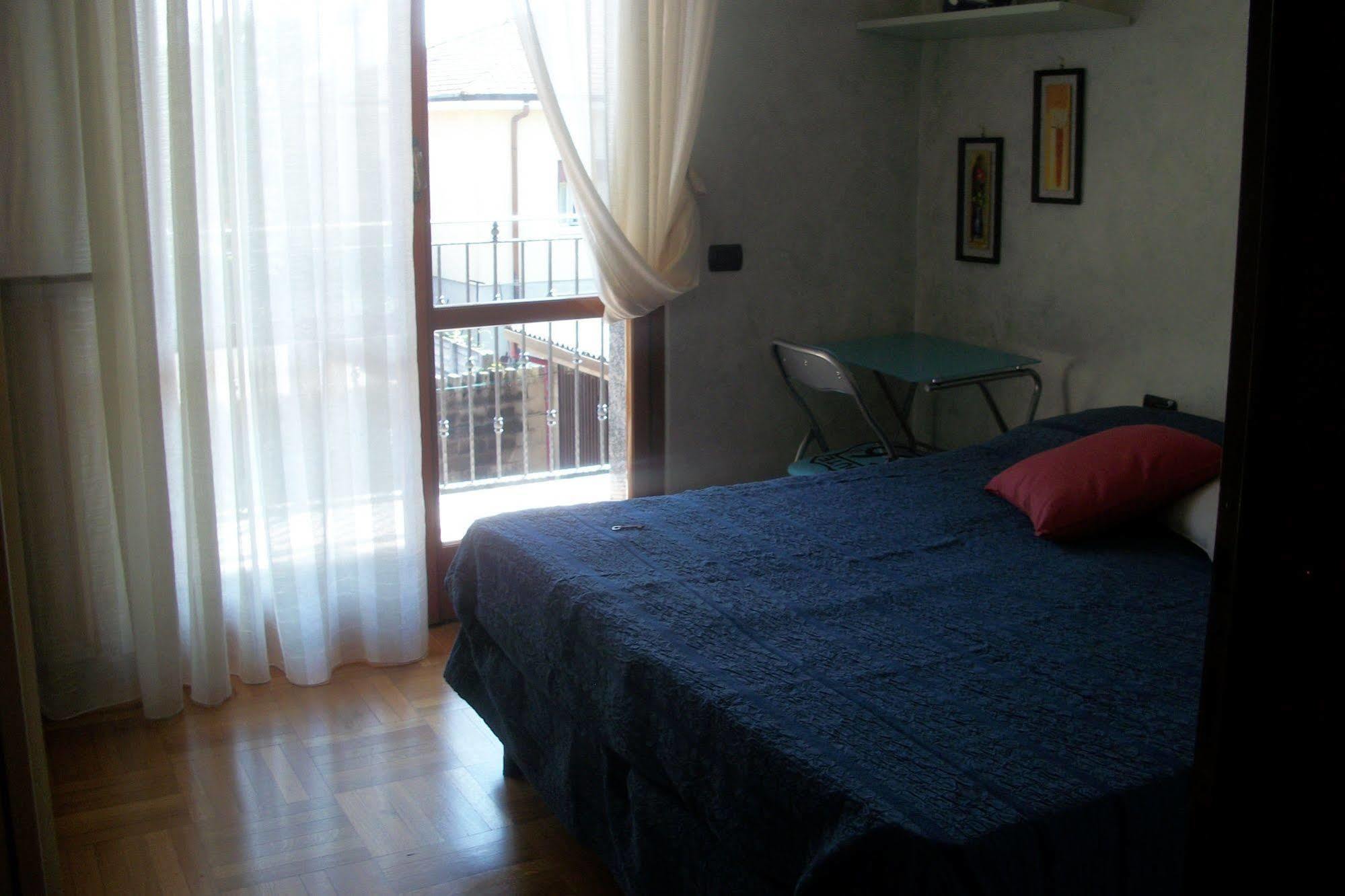 B&B Southitaly Busto Arsizio Exterior foto