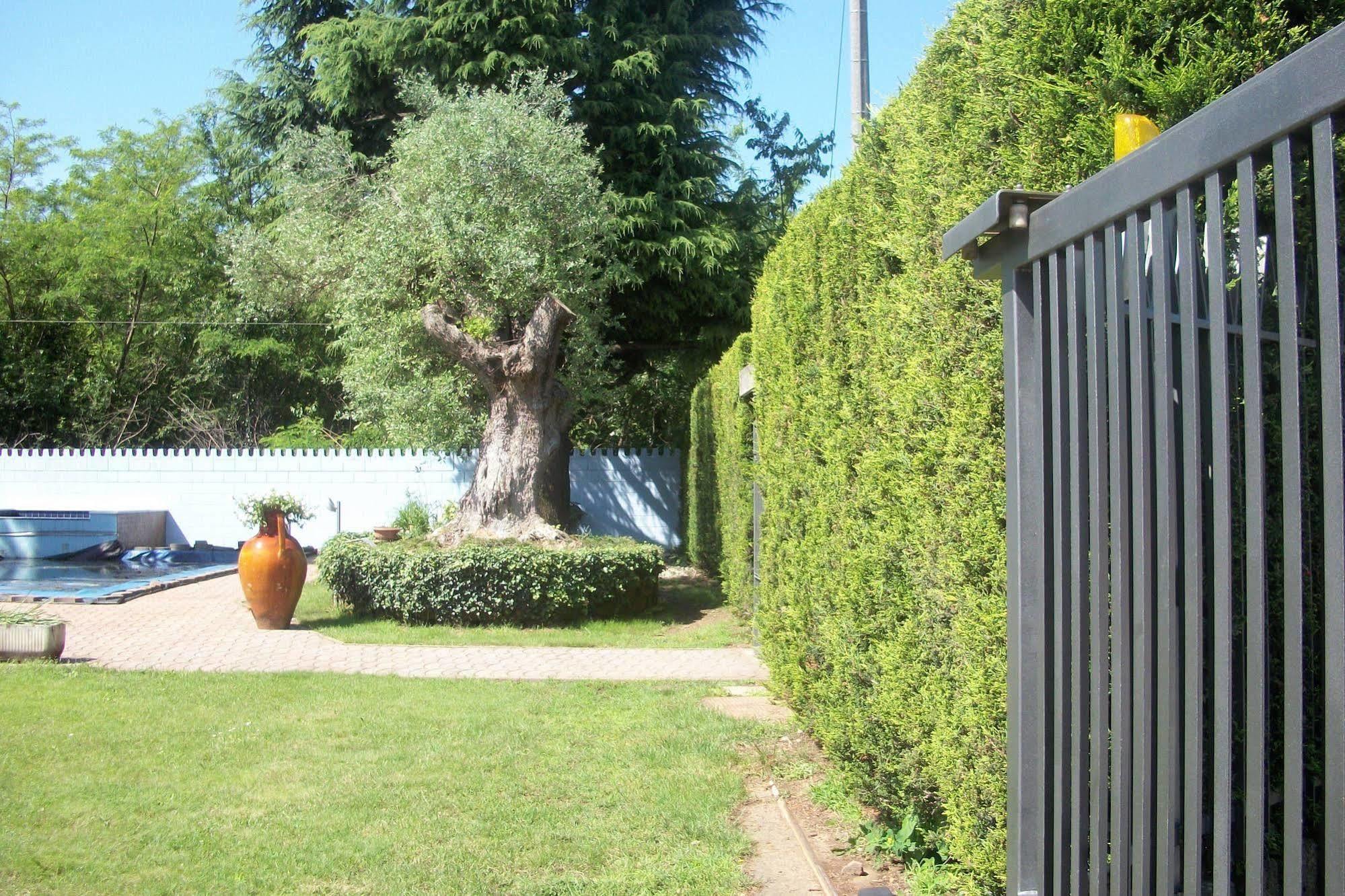 B&B Southitaly Busto Arsizio Exterior foto